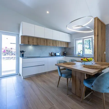 Martina Ciana Apartment